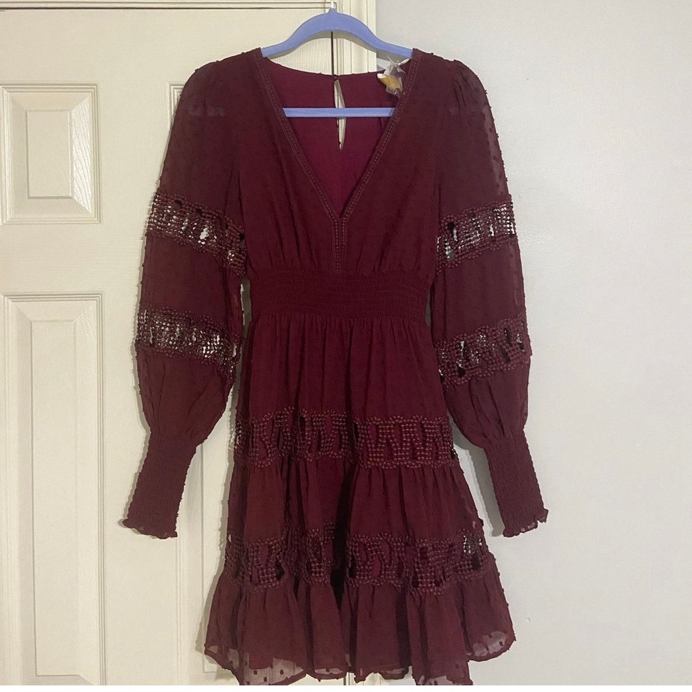maroon long sleeved dress